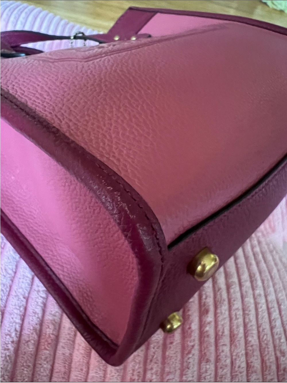 Coach Field tote 22 EUC. - Picture 10 of 14